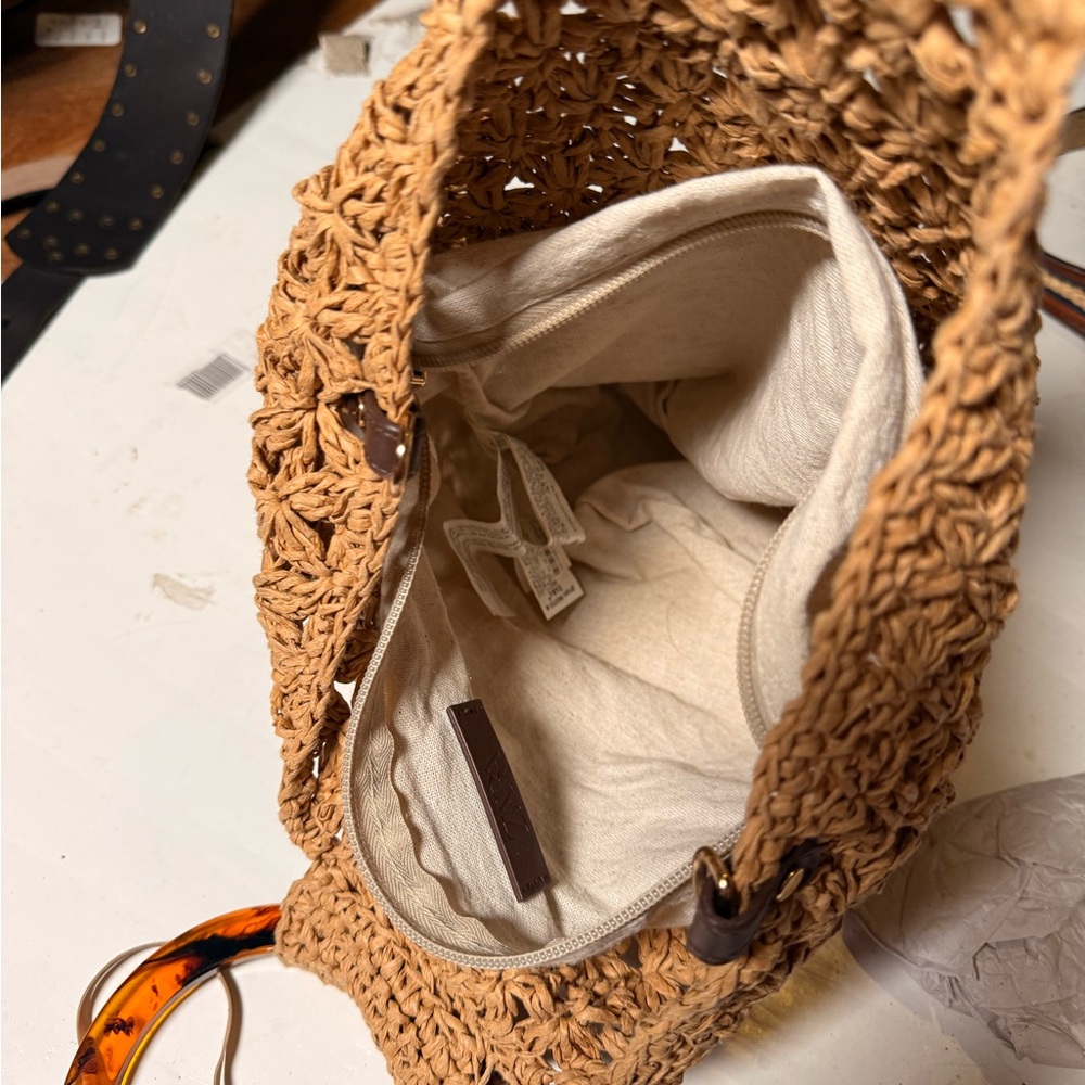 Zara Tan Crochet‎ macrame style Tote with Wooden Handles boho - Picture 4 of 5